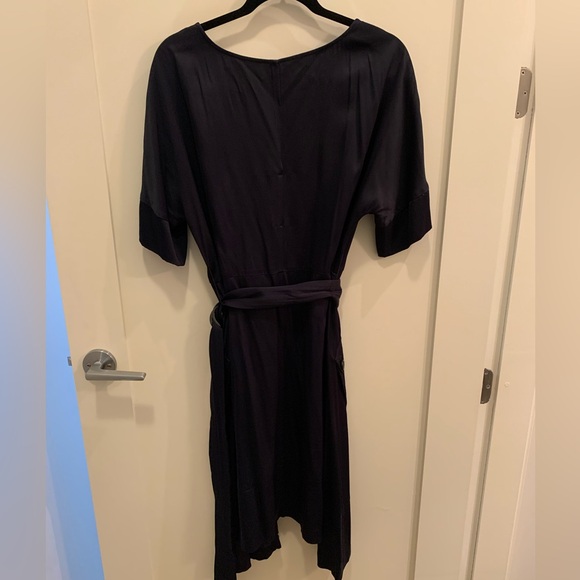 Reiss belted navy dress - Picture 2 of 4